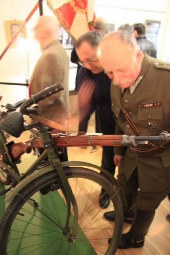 11.03.2014 r. Otwarcie wystawy Ułani z Wołynia 081