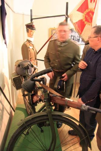 11.03.2014 r. Otwarcie wystawy Ułani z Wołynia 082