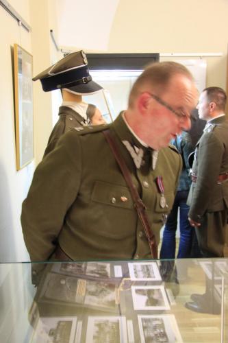 11.03.2014 r. Otwarcie wystawy Ułani z Wołynia 092