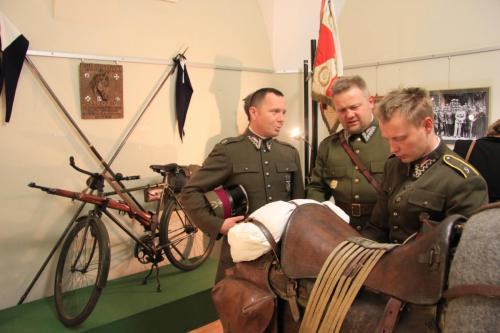 11.03.2014 r. Otwarcie wystawy Ułani z Wołynia 121